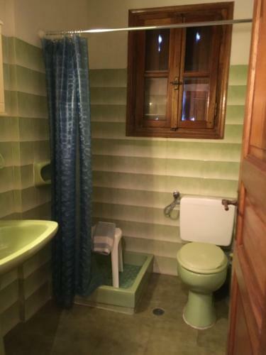 Hostal Villa Apostolis Studios