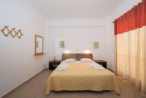 Zarkadis Beach Apartments