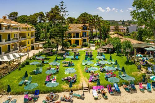 Zarkadis Beach Apartments