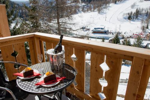 Bed & Breakfast Chalet Chardons Hattiers