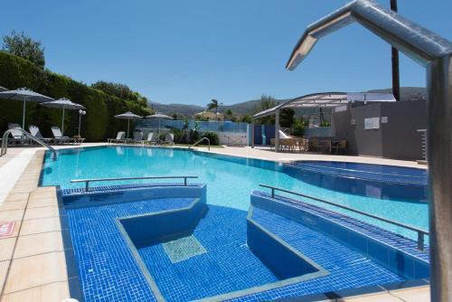 Villa Ria Apartments & Suites