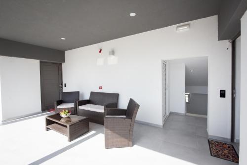 Villa Ria Apartments & Suites