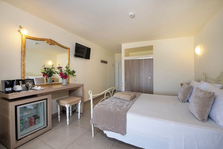 Orpheas Resort Hotel (adults Only)
