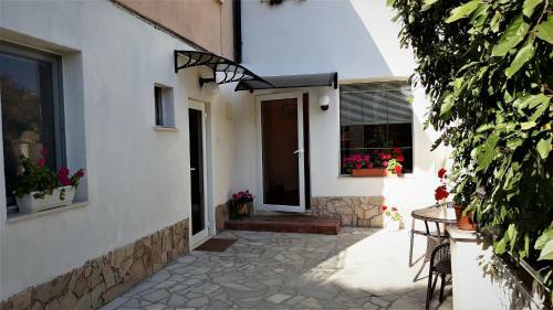 Residencia Hostel Andro