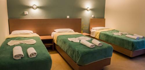 Hostal Anthoussa Rooms