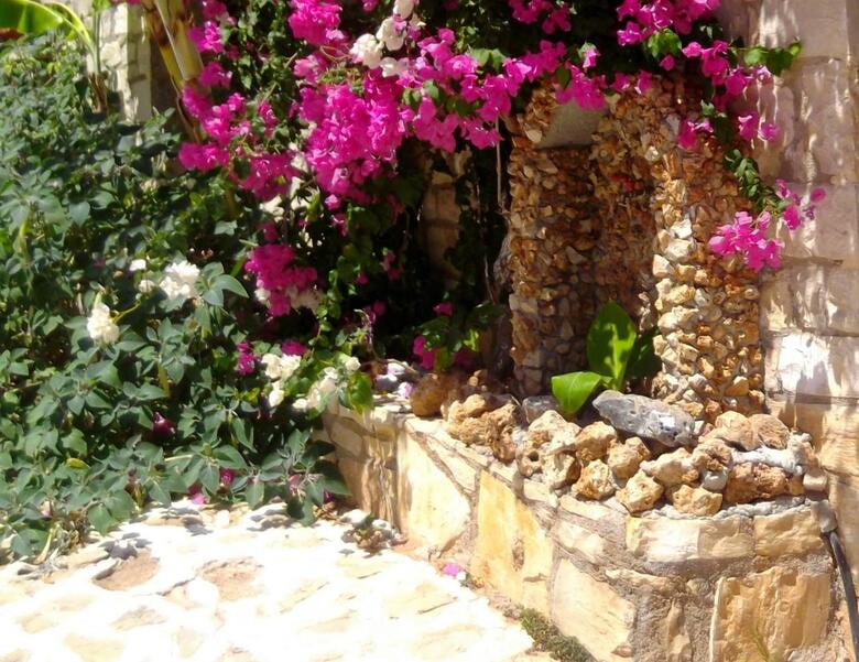 Aparthotel Stone Village Hotel Apartments