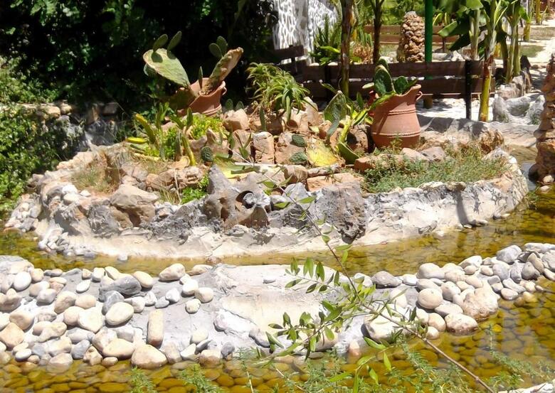 Aparthotel Stone Village Hotel Apartments