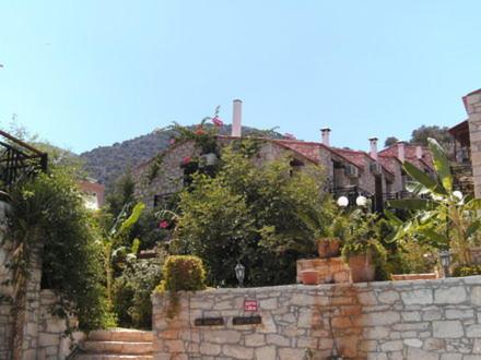 Aparthotel Stone Village Hotel Apartments