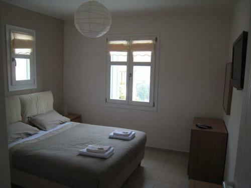 Karaoulanis Apartments