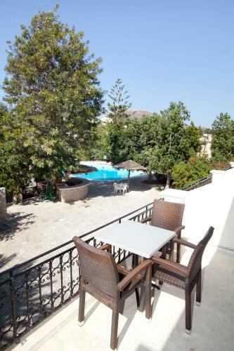 Kalydna Island Hotel