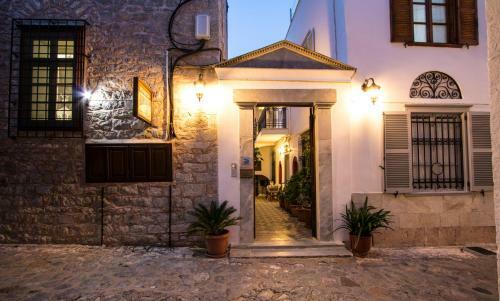 Hostal Achilleas Pension