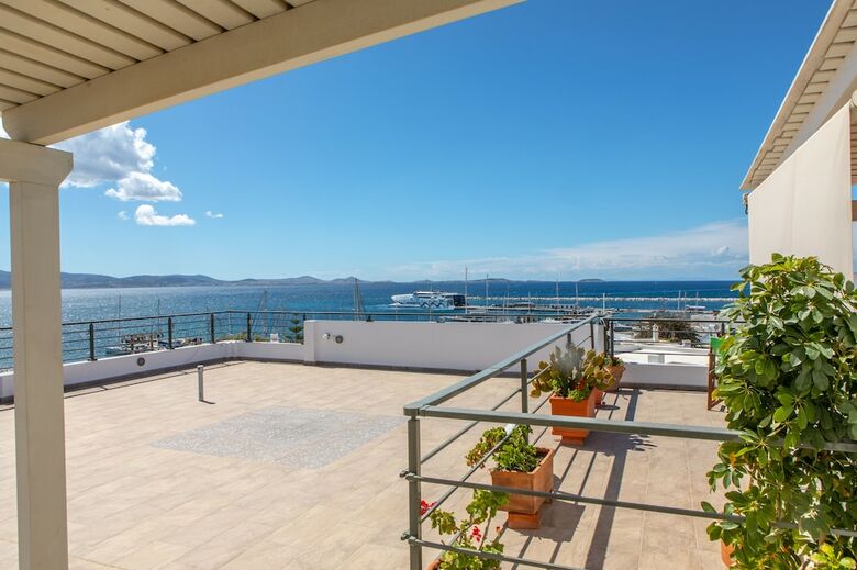 Apartamento Nikos Verikokos Studios