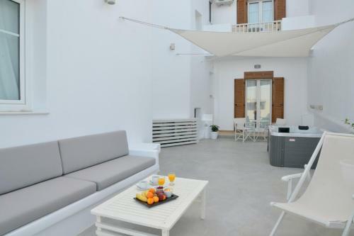 Ostria Hotel
