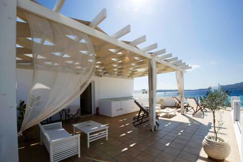 Ostria Hotel