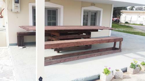 Hostal Kontogoni Rooms