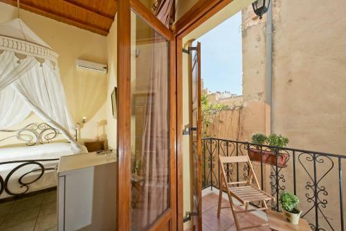 Hostal Katerina Traditional Rooms