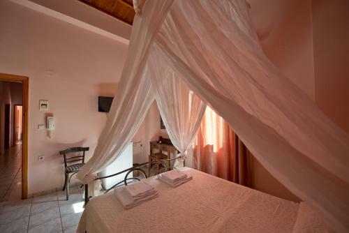 Hostal Katerina Traditional Rooms