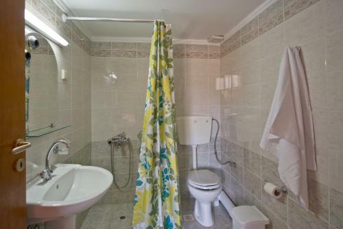 Hostal Katerina Traditional Rooms