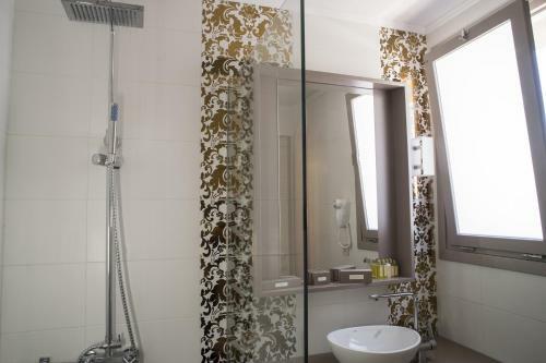 Hostal Elia Potie
