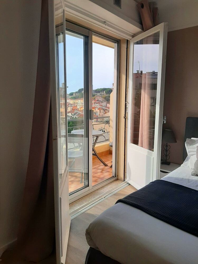 Hotel H�tel Bellevue Cannes