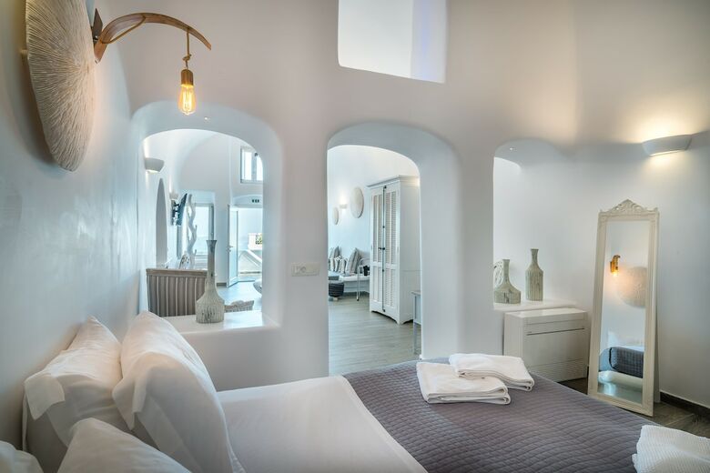Hotel Angel Luxury Suites