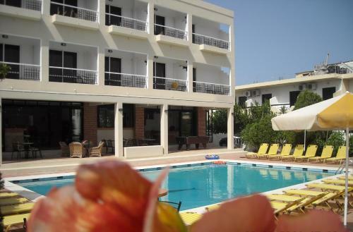 Mike's House Hotel