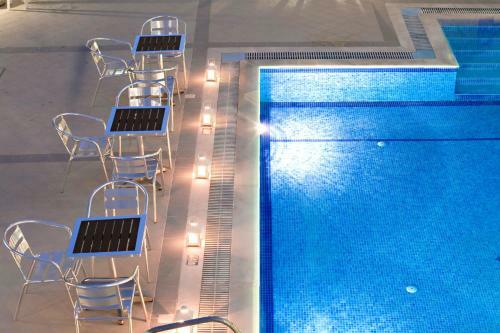 Stratos Hotel