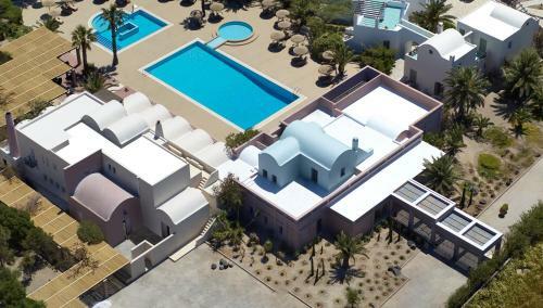 Hotel 9 Muses Santorini Resort
