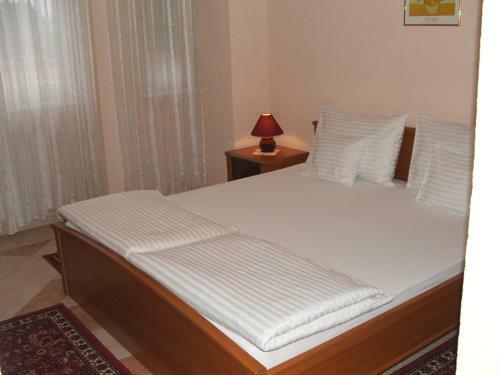 Bed & Breakfast Korona Panzi�