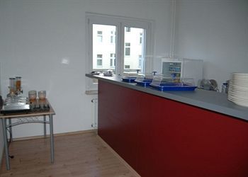 Hostal Hotel Amadeus Central