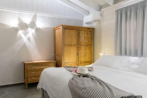 Aparthotel Enetiko Resort