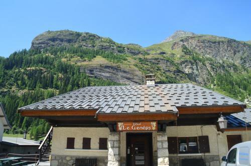 Hotel Le Genepy