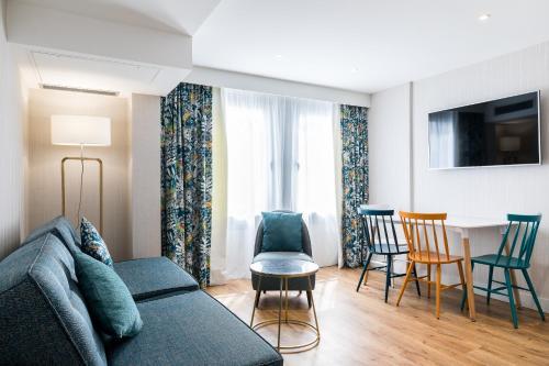 Aparthotel Cadet Residence