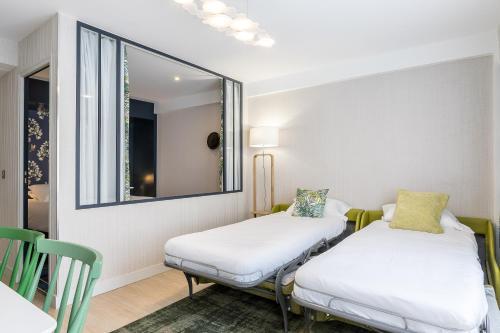 Aparthotel Cadet Residence