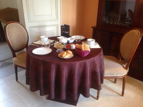 Hostal Ch�teau Du Romerel - Baie De Somme