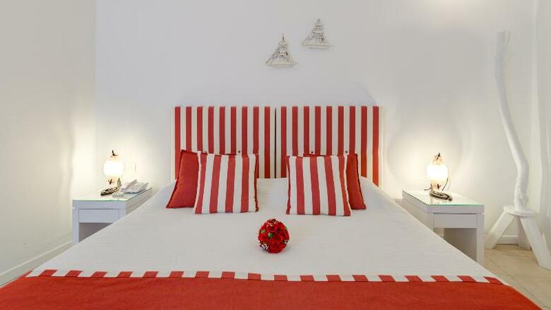 Dream Island Hotel