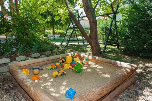 Tak�cs Apartmanh�z