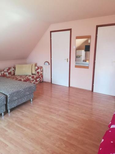 Karika Apartman