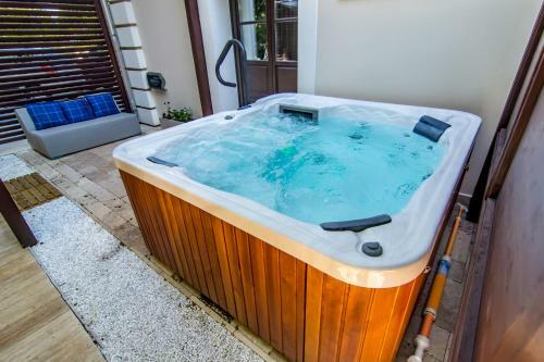 Hotel Annuska Villa Balatonf�red