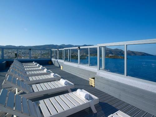 Mistral Bay Hotel