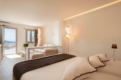 Galaxy Suites & Villas
