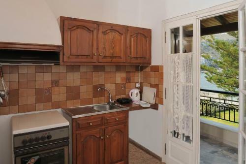 Kalamionas Studios & Apartments