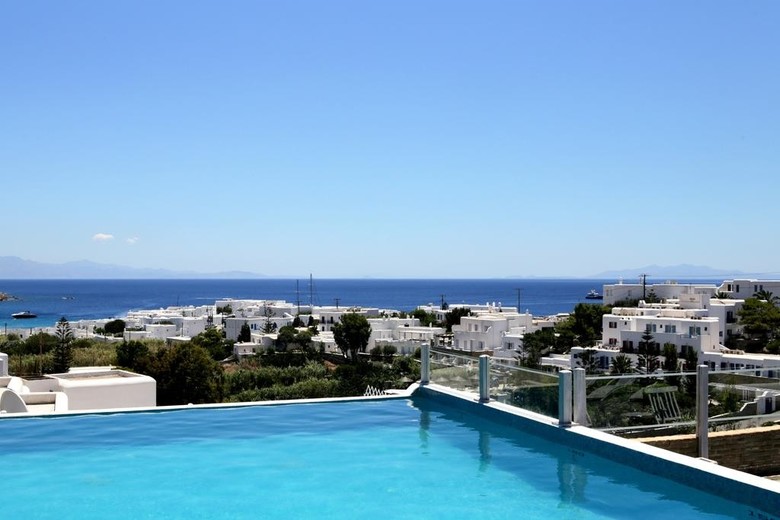 Adelmar Hotel & Suites