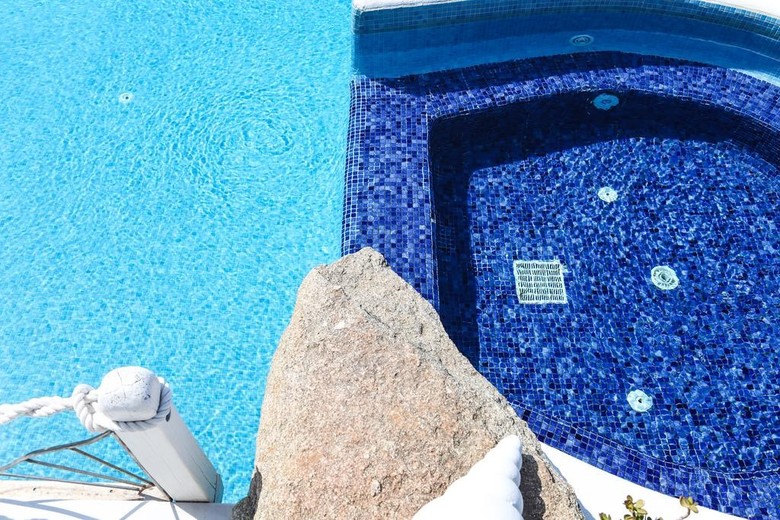 Adelmar Hotel & Suites