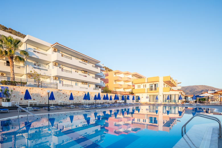 Aparthotel Koni Village Hotel