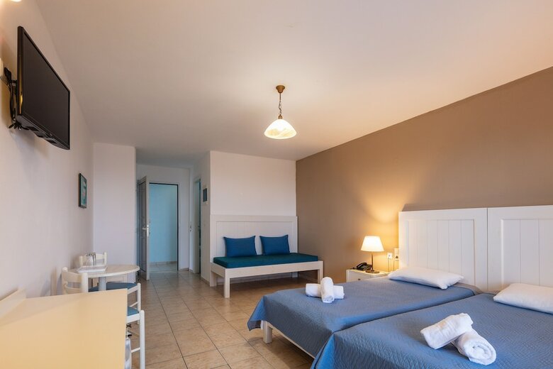 Aparthotel Koni Village Hotel