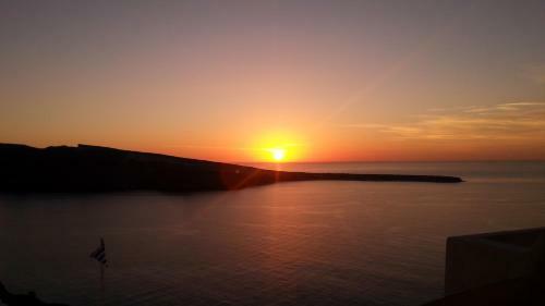 Hotel La Maltese Oia Luxury Suites
