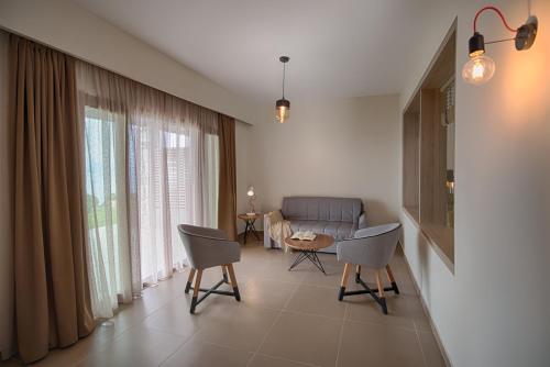 Hotel Elimnion Resort