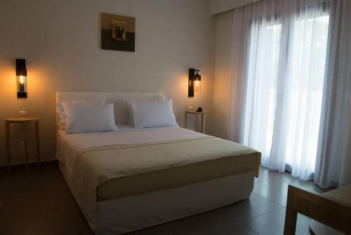Hotel Elimnion Resort
