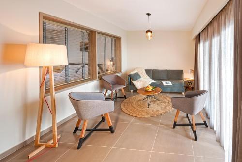 Hotel Elimnion Resort